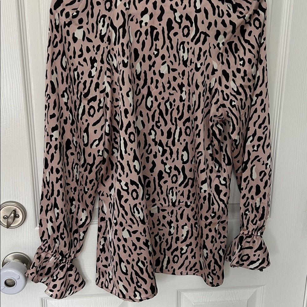 Bar three blouse - image 5